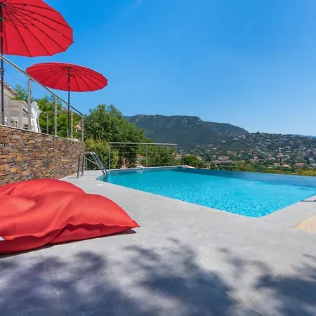 Seaside Avec Piscine A 5 Min A Pied De La Saint Clair 르 라방두