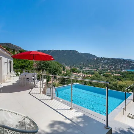 Seaside Avec Piscine A 5 Min A Pied De La Saint Clair