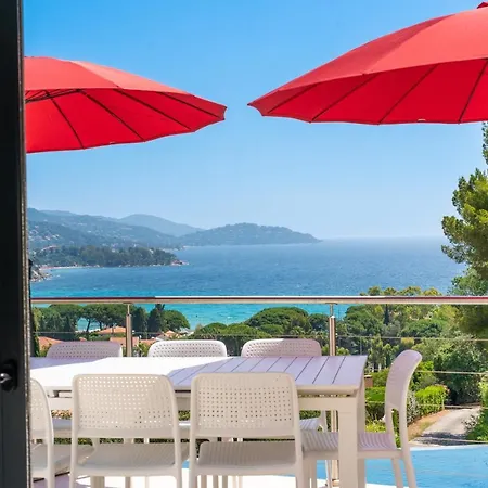 Seaside Avec Piscine A 5 Min A Pied De La Saint Clair ヴィラ